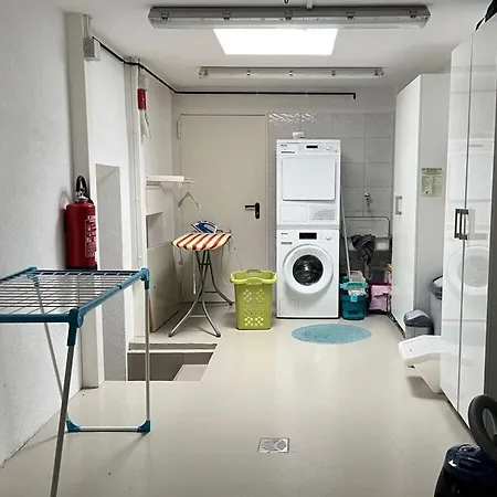 Savoir Vivre Modern Retreat 度假居