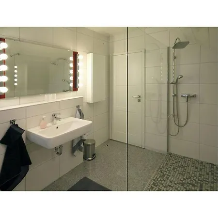 Savoir Vivre Modern Retreat 度假居